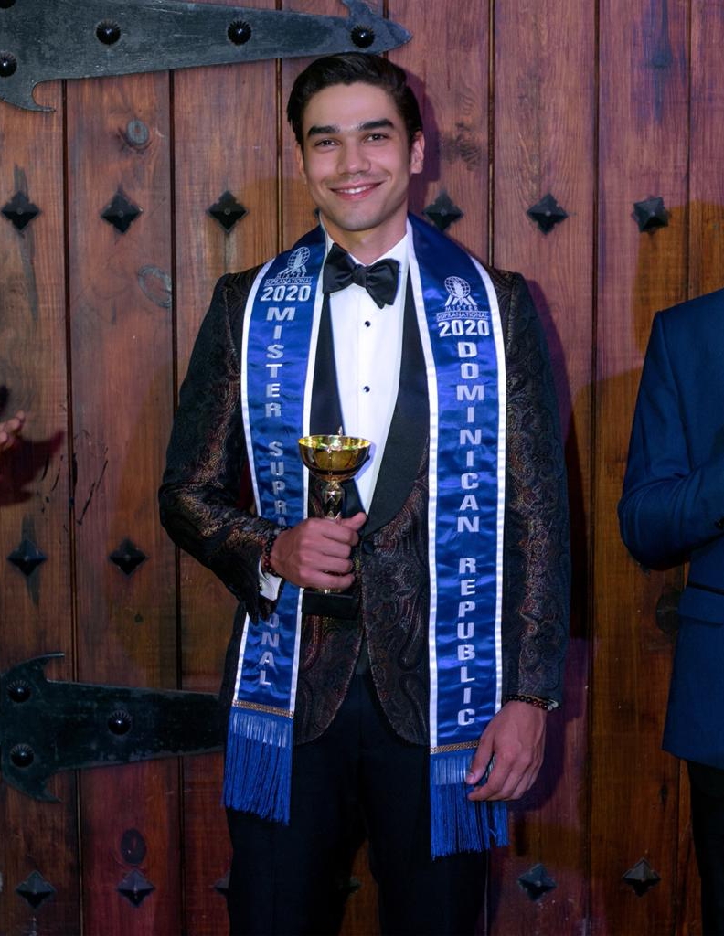 Ivan Oleaga is Mister Supranational Dominican Republic 2021 2