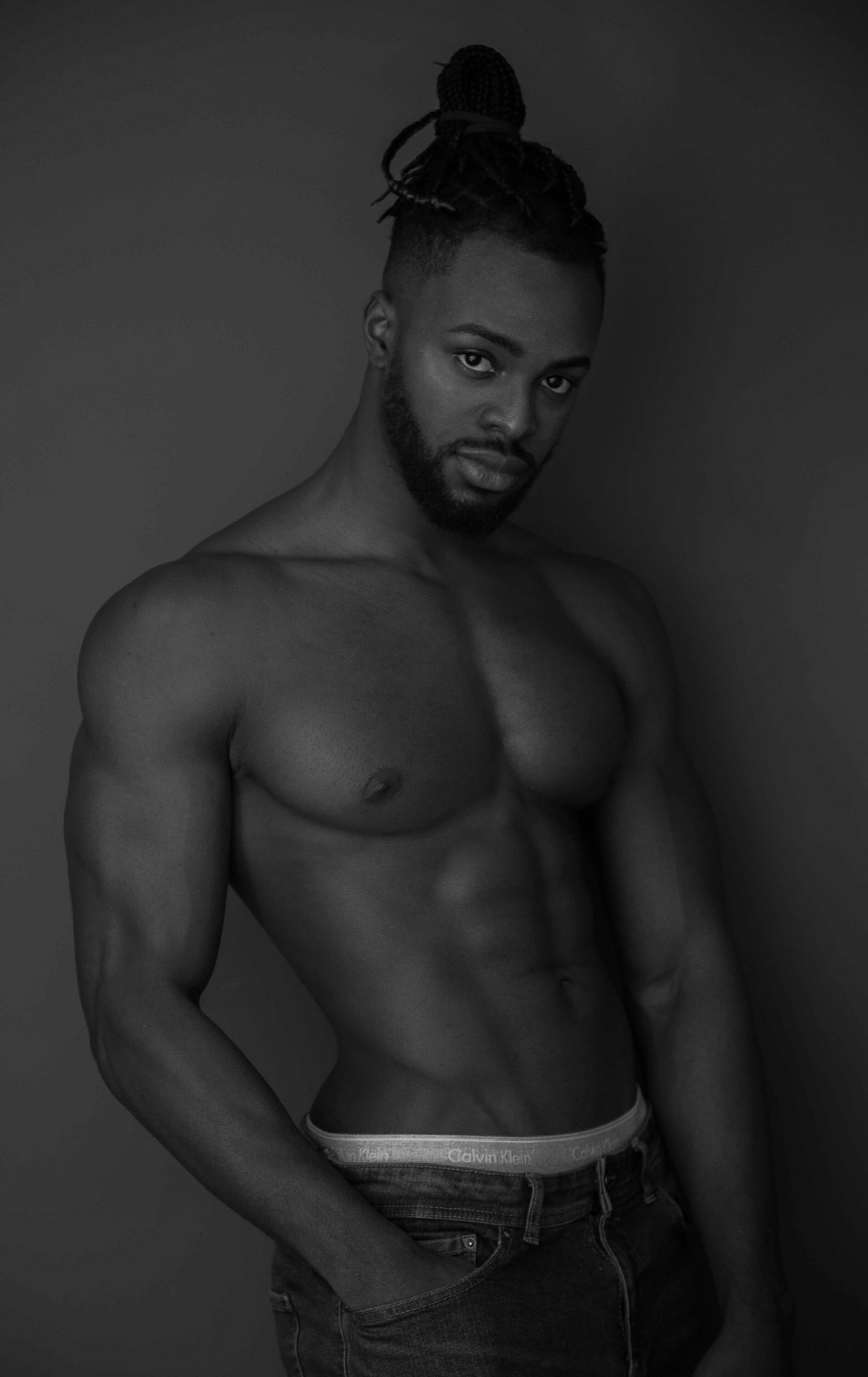 Manuel Ndele Mister RNB Burgos 2020 Cuerpo