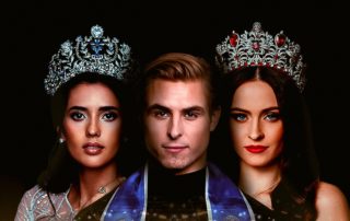 Miss Supranational 2019 Anntonia Porsild, Mister Supranational 2019 Nate Crnkovich and Miss Polski 2020 Anna Maria Jaromin Portada