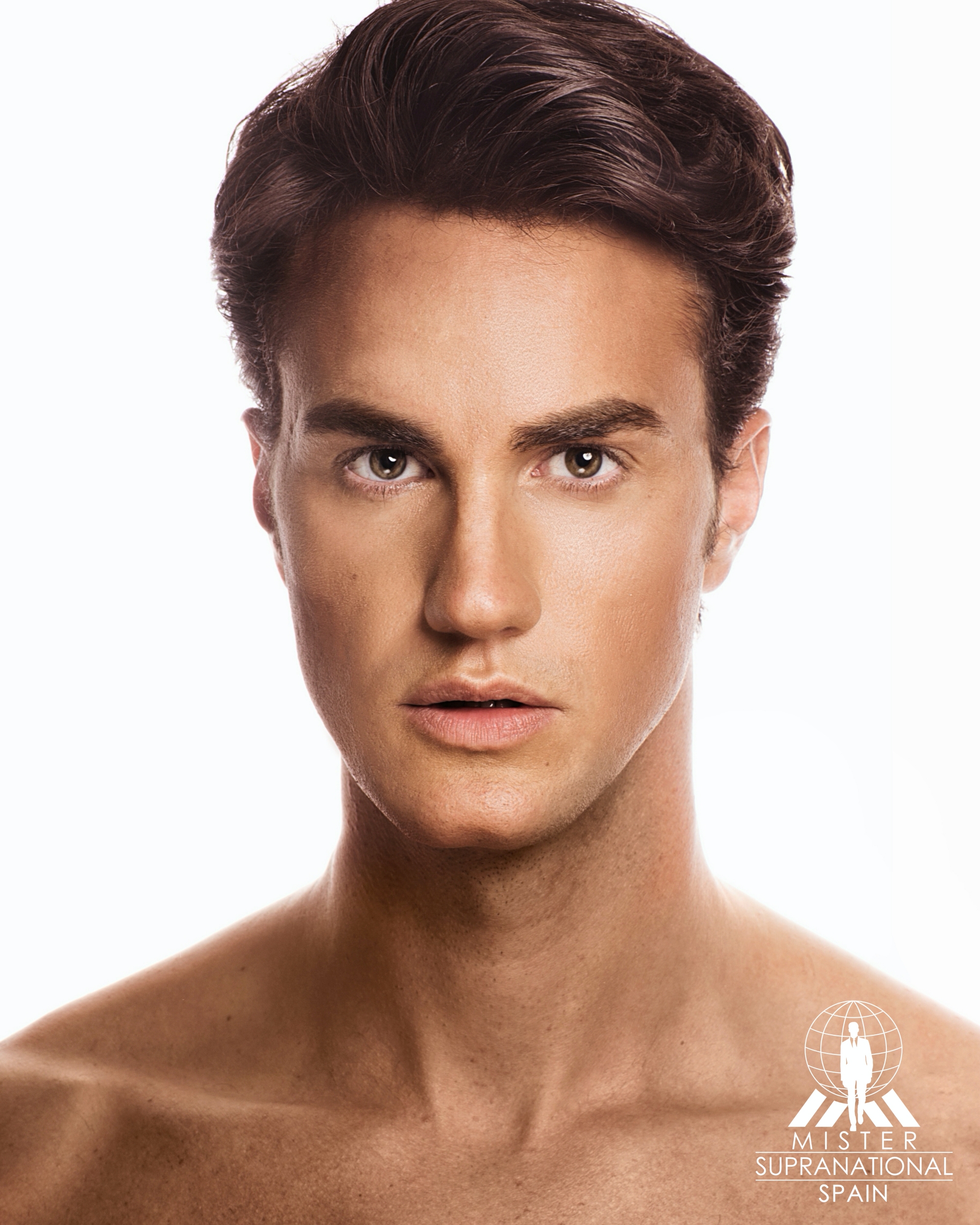 Lucas Muñoz Alonso is Mister Supranational 2021