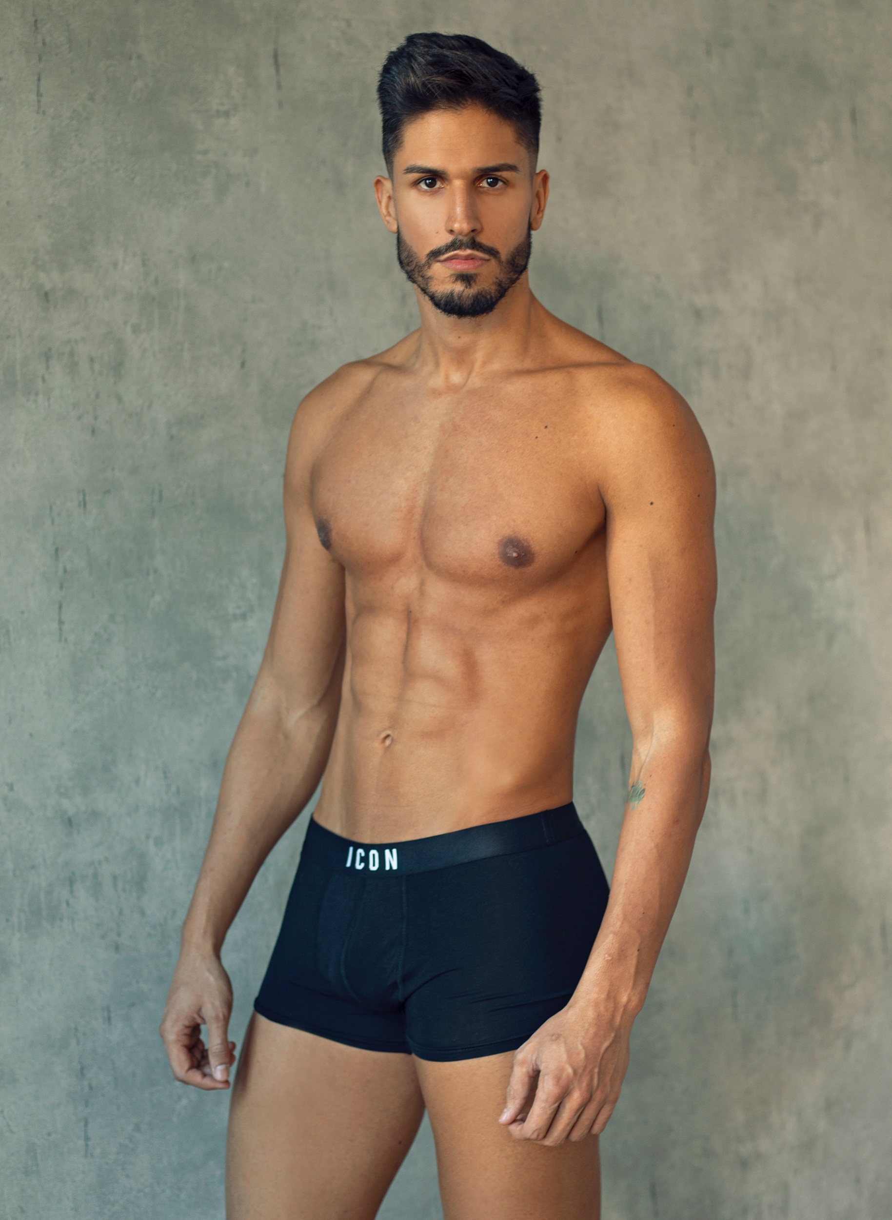 Ivan Alvarez Mister RNB Pontevedra 2022 Cuerpo