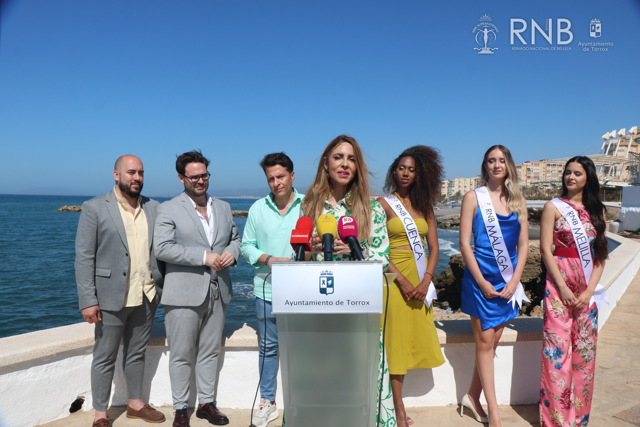 Rueda de prensa Miss RNB España 2022 en Torrox Concejala Diputacion de Malaga Sandra Extremera Lopez