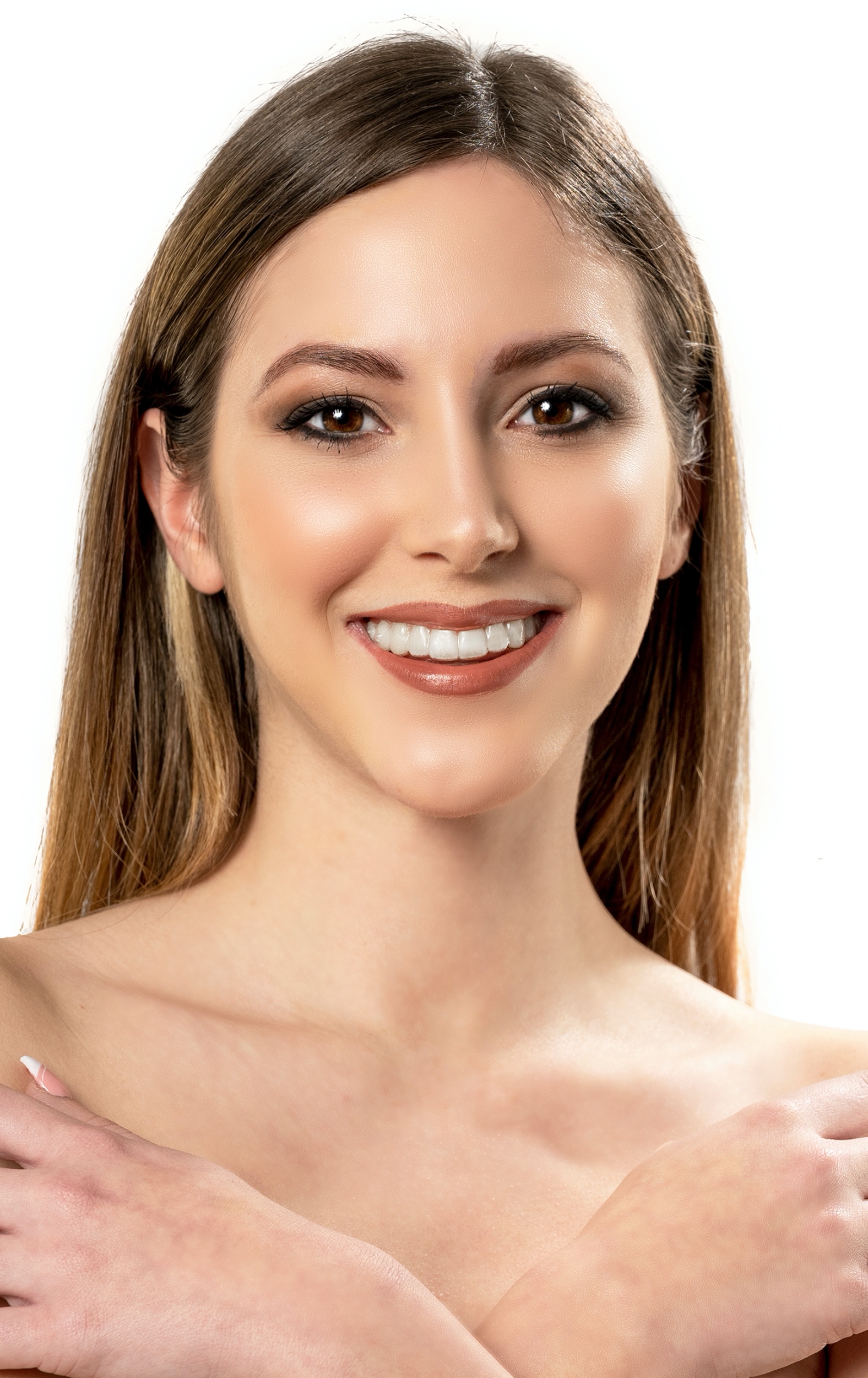 Miss RNB Alicante 2023 Lucia Candela Profile Headshot