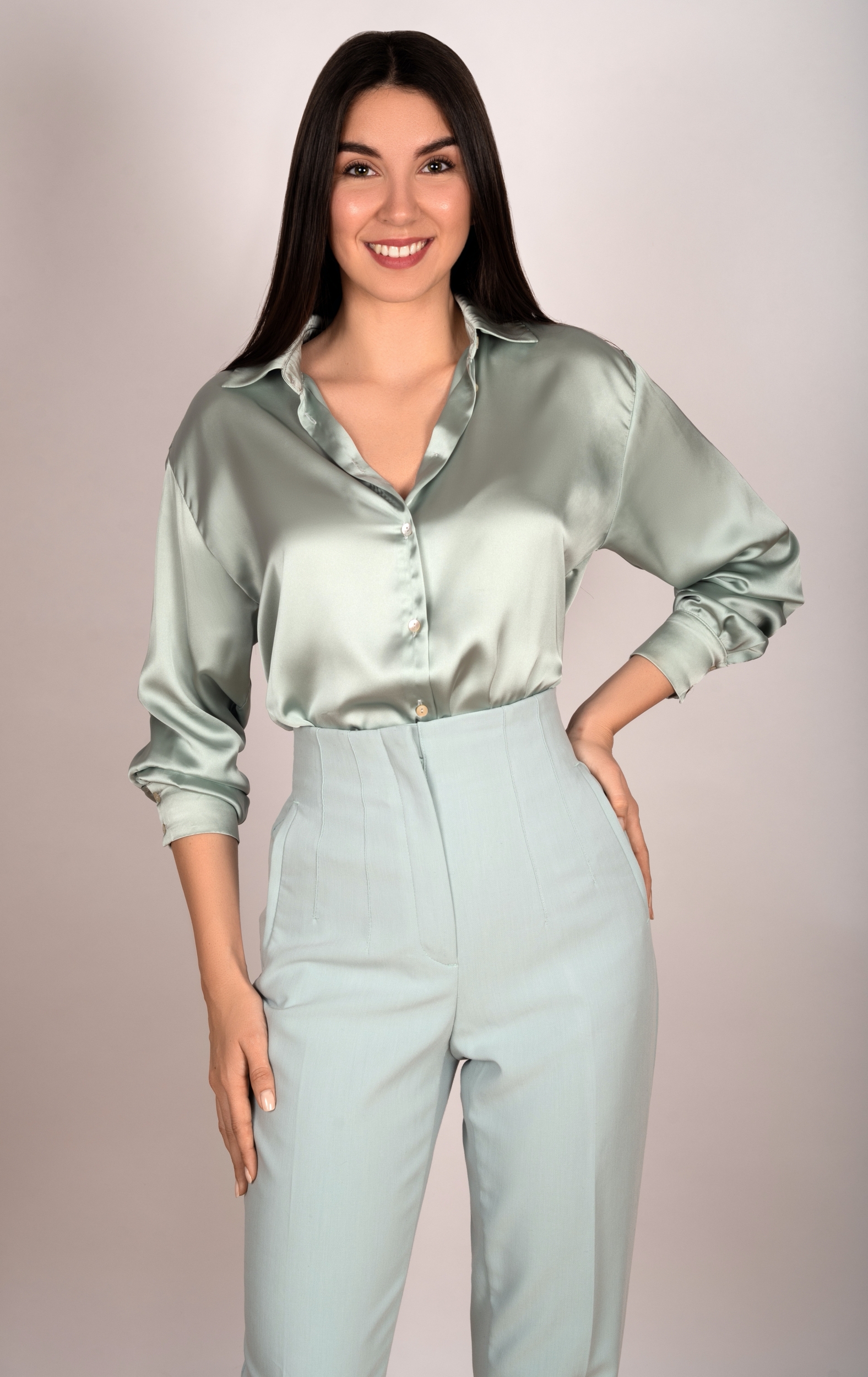 Miss RNB Cordoba 2023 Jessica Rodriguez Profile Half Body Shot