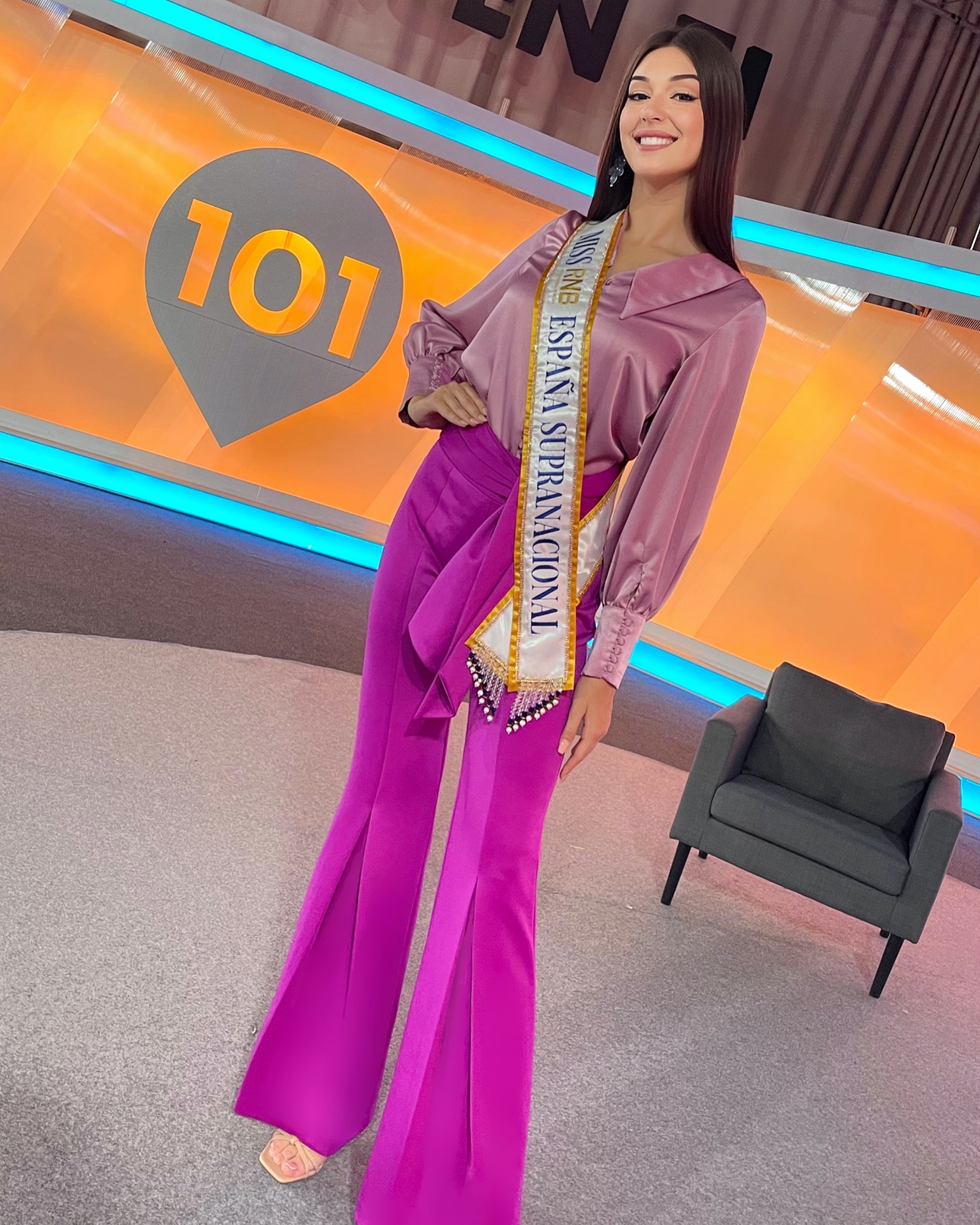 Llego la Hora 101TV Lola Wilson previo a su partida al Miss Supranational 2023 2