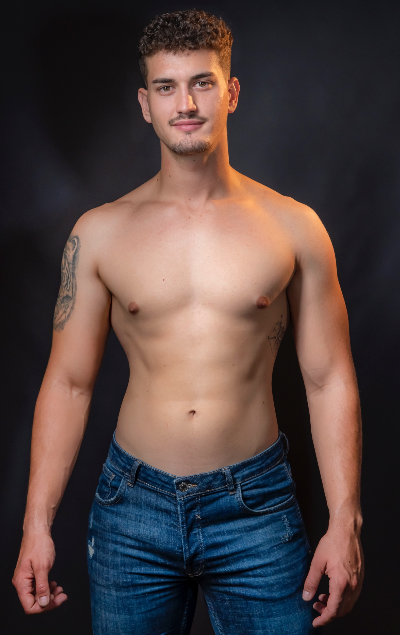 Mister RNB Burgos 2023 Fernando Garcia Profile Half Body Shot