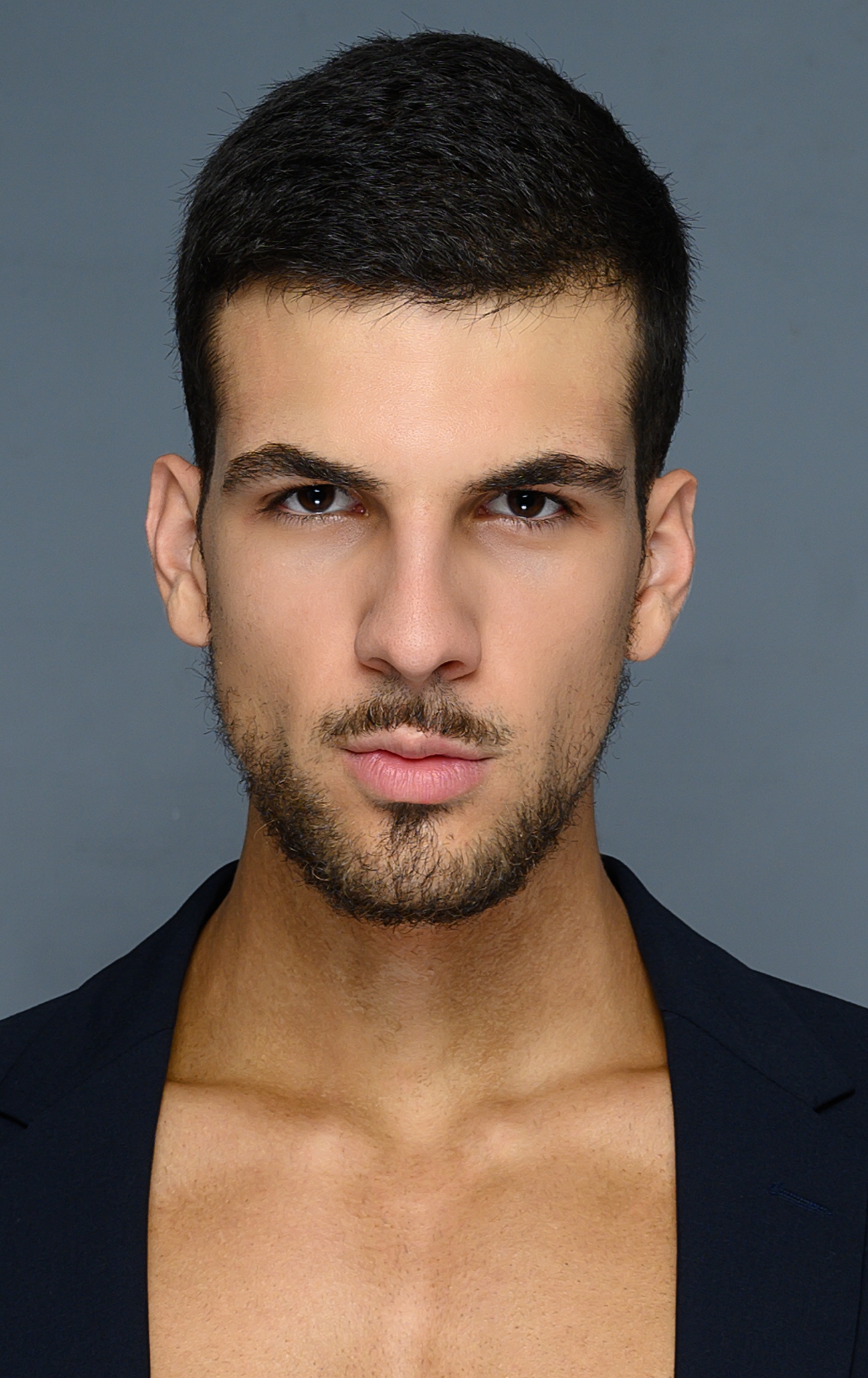 Mister RNB Lleida 2023 Asier Cadenas Profile Headshot