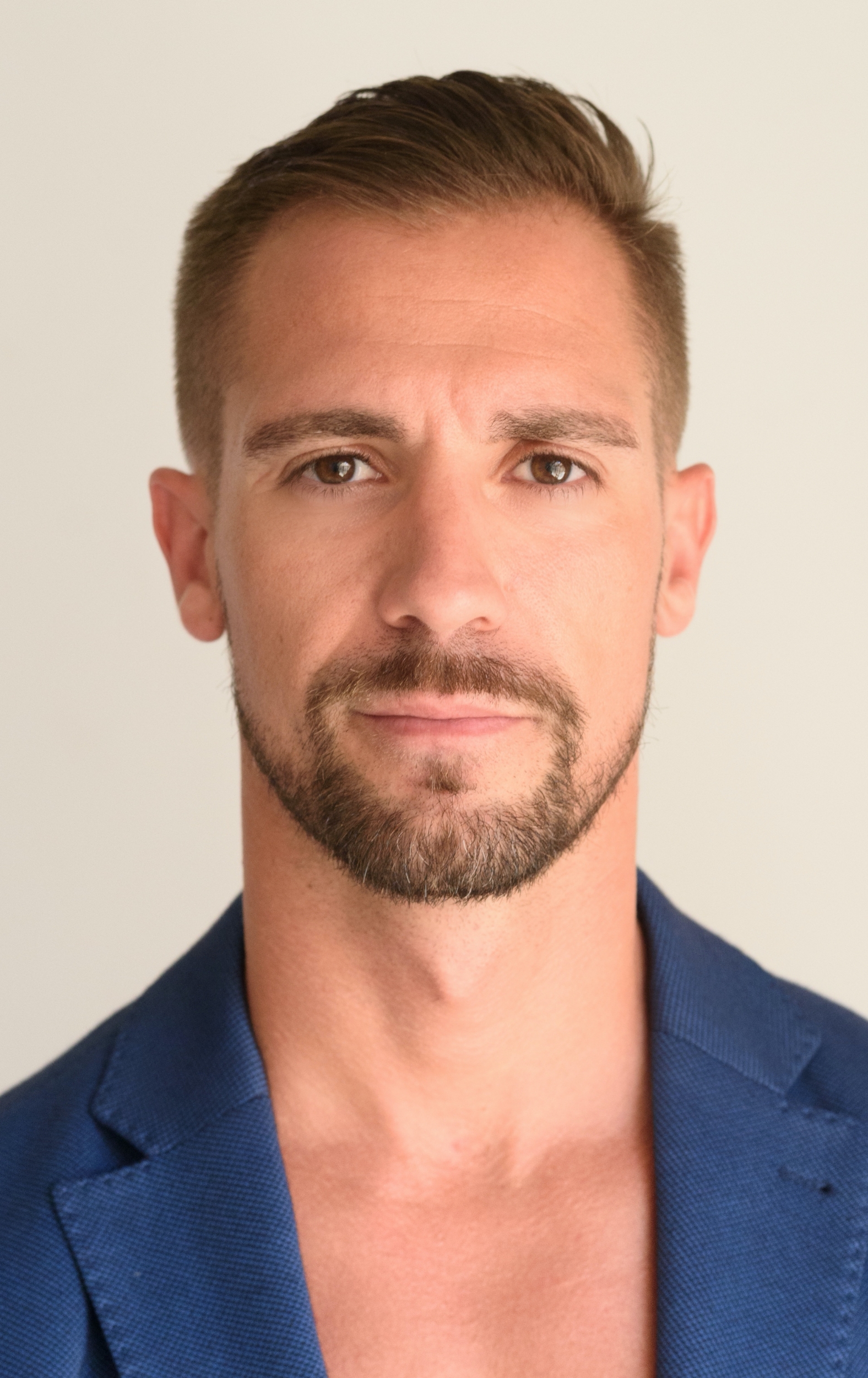 Mister RNB Melilla 2023 Carlos Diaz Profile Headshot