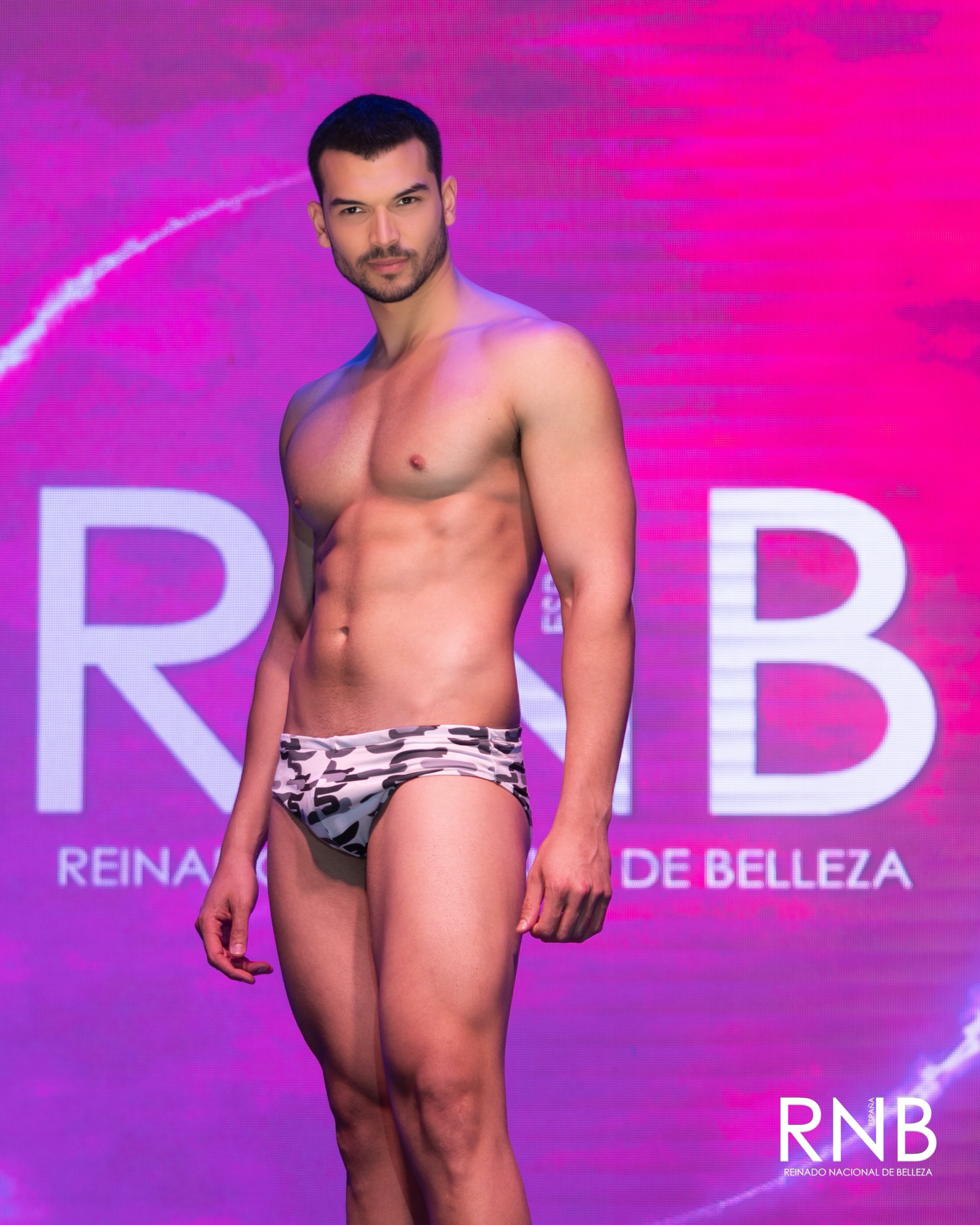 Rafael Dominguez es Mister RNB España International 2024 2