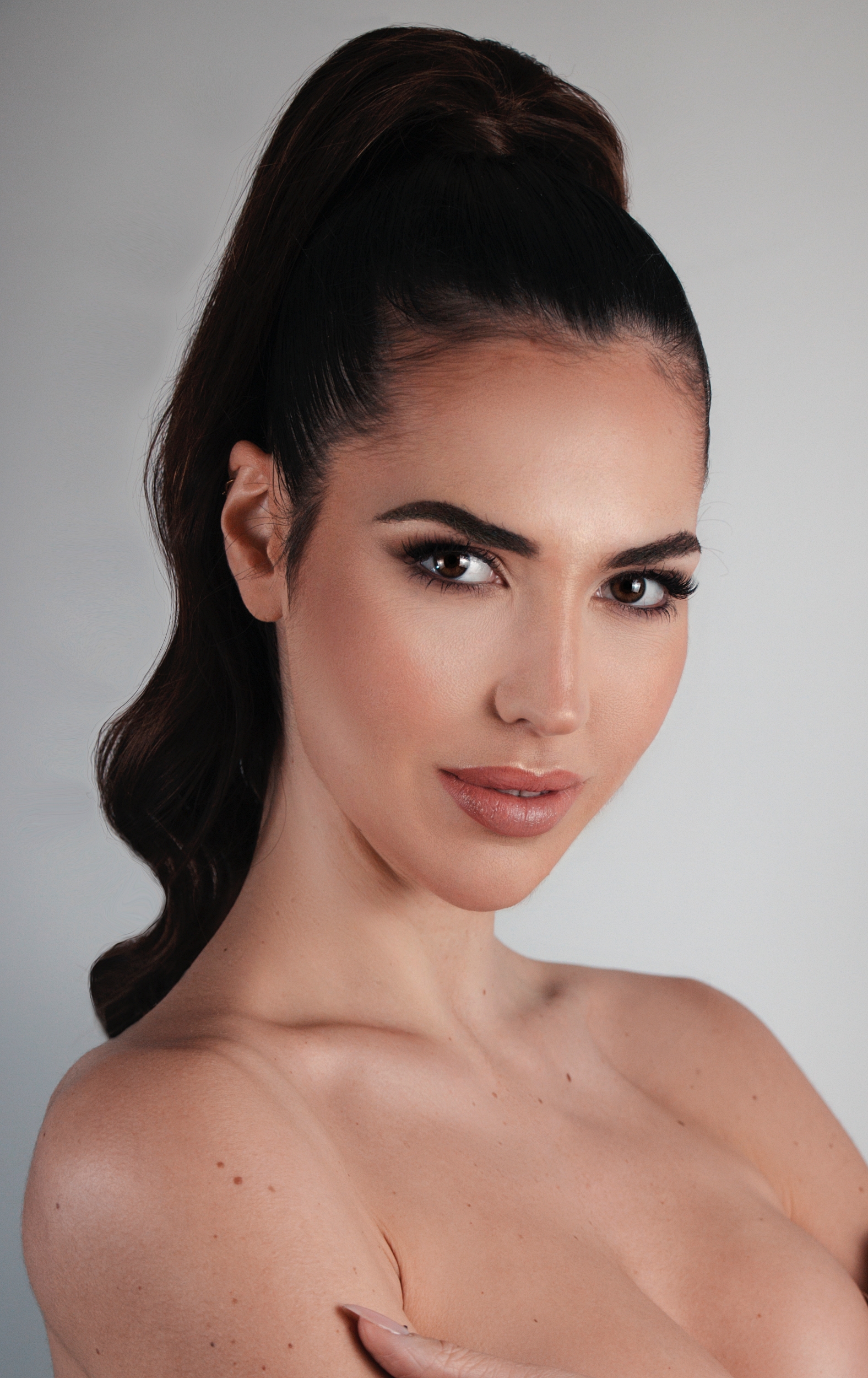 Miss RNB Barcelona 2024 Paola Grau Profile Headshot