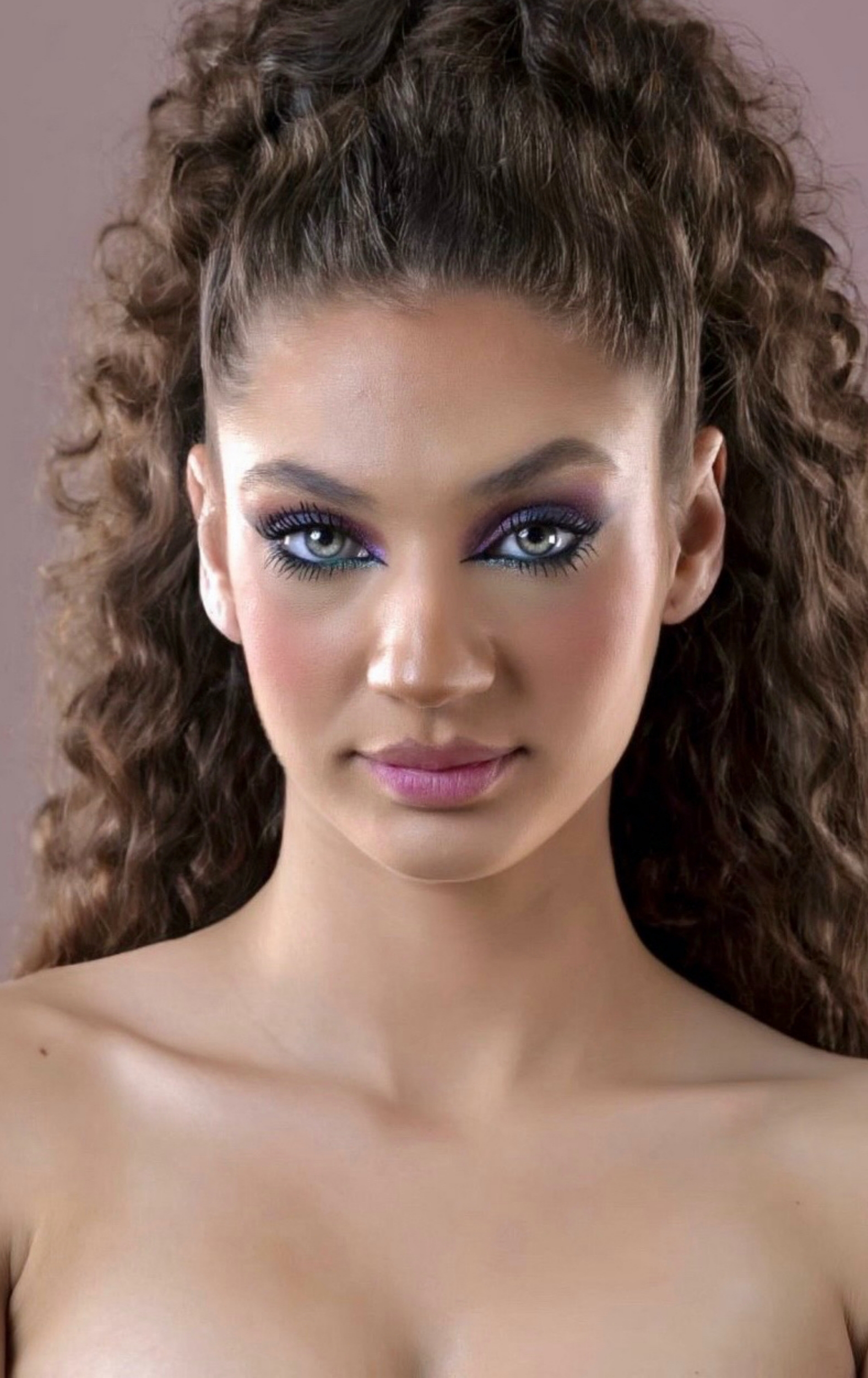Miss RNB Granada 2024 Najat Farih Profile Headshot