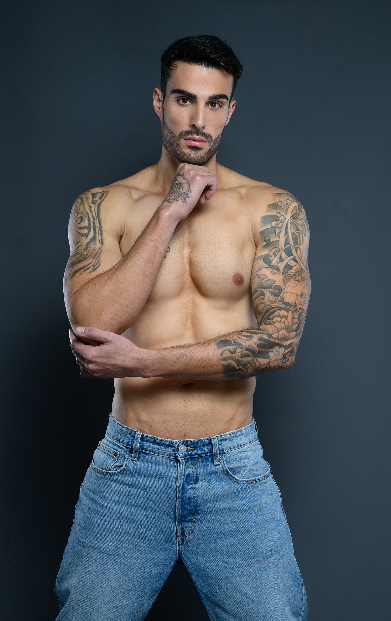 Mister RNB Tarragona 2024 Miguel Morato Profile Half Body Shot