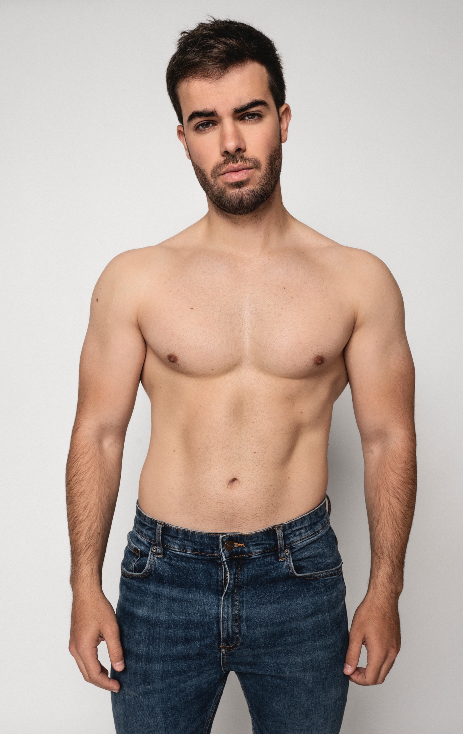 Mister RNB Valladolid 2024 Xavi Revilla Profile Half Body Shot