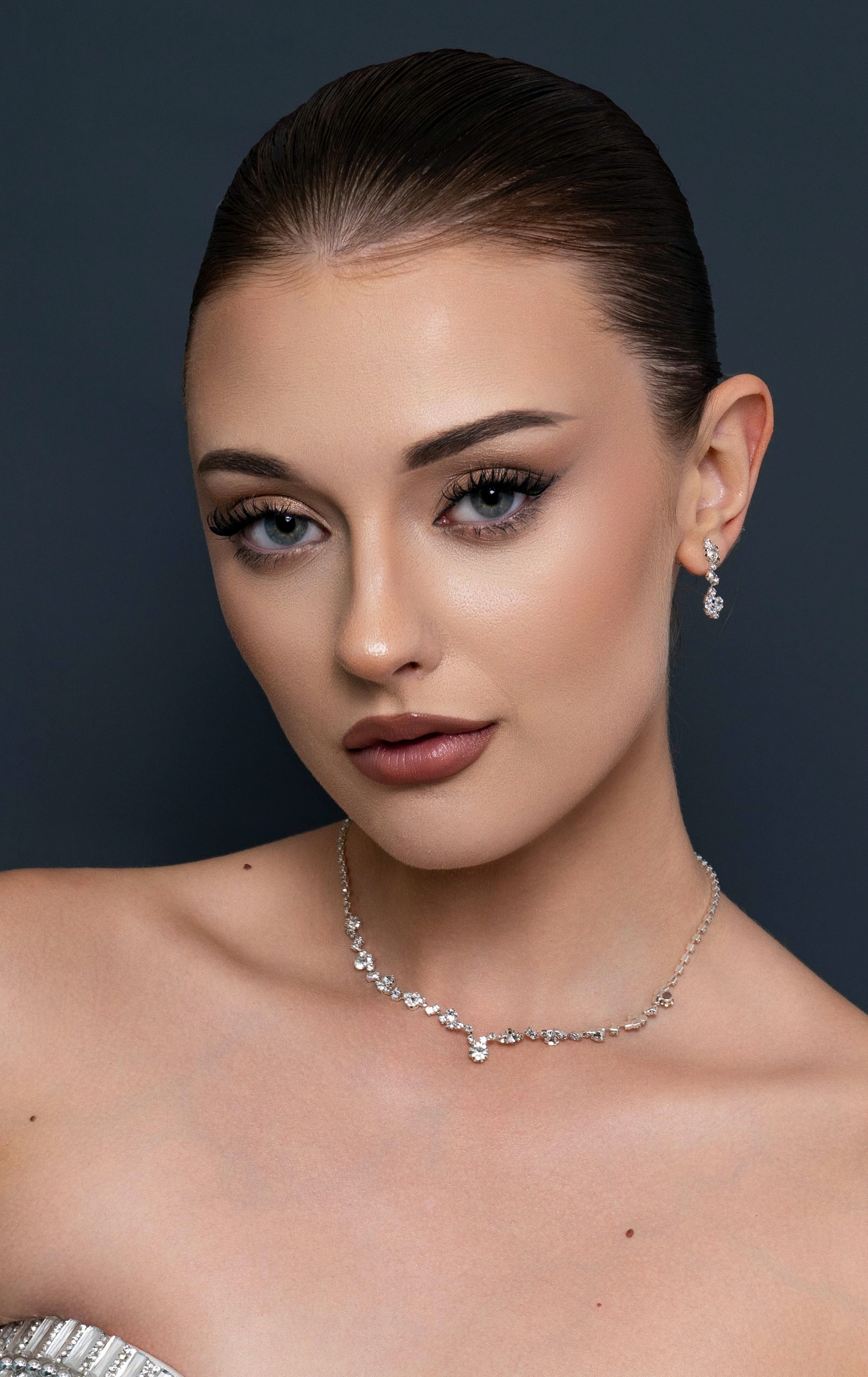 Miss RNB Palencia 2025 Nelly Maryniuk Profile Headshot