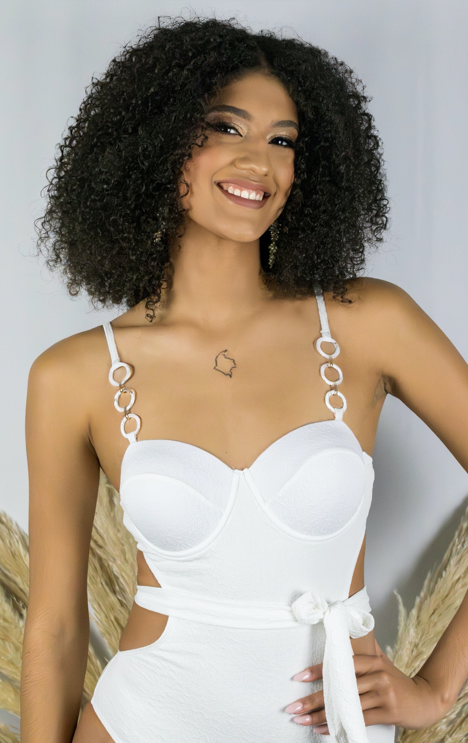 Miss RNB Pontevedra 2025 Alexandra Vila Profile Half Body Shot