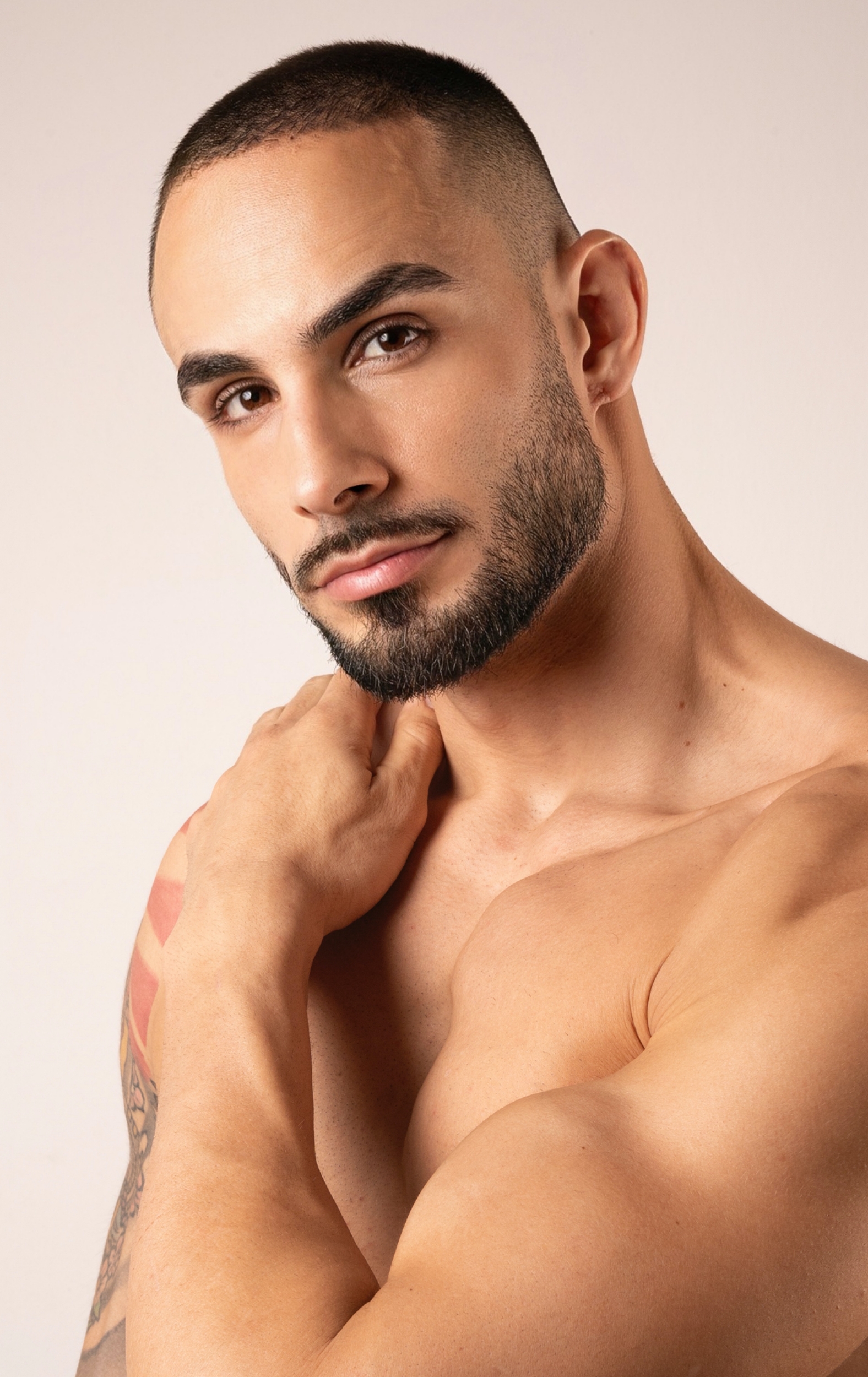 Mister RNB Las Palmas 2025 Kevin Velazquez Profile Headshot