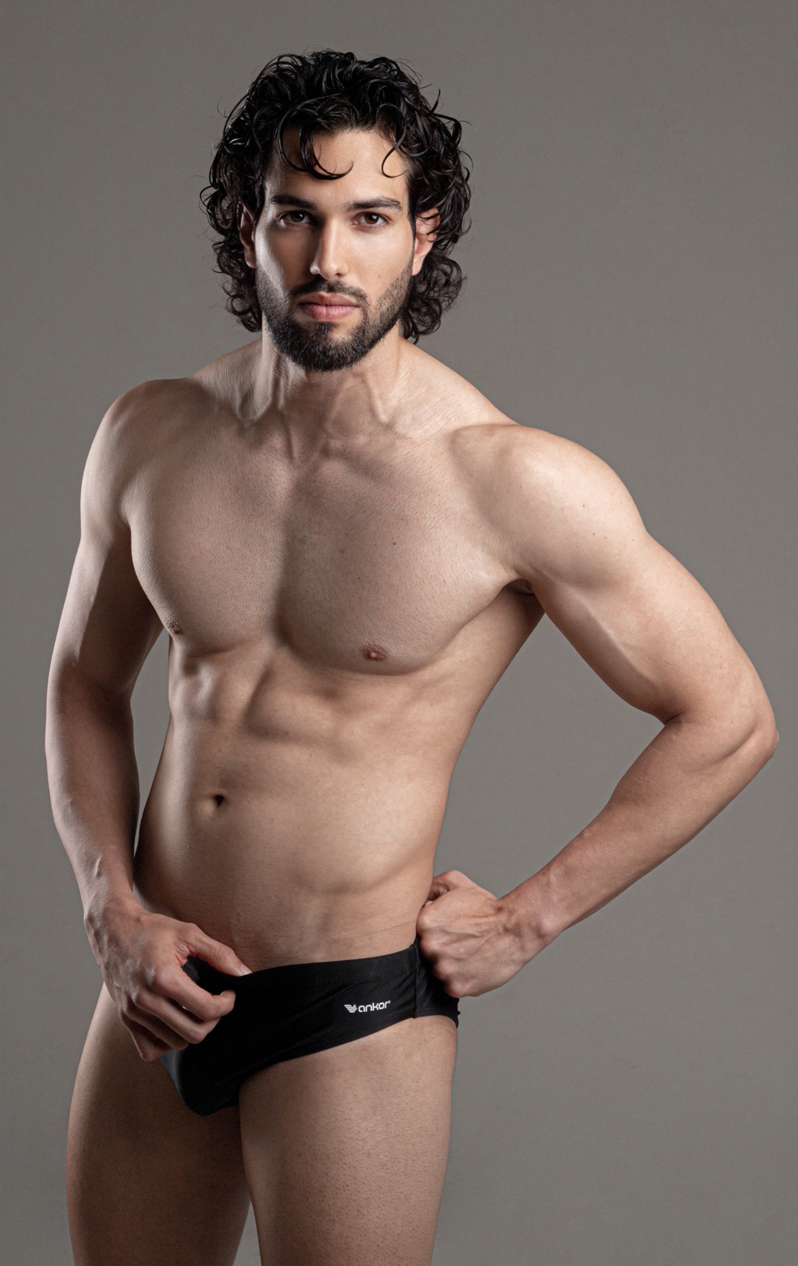 Mister RNB Lugo 2025 Alain Matos Profile Half Body Shot