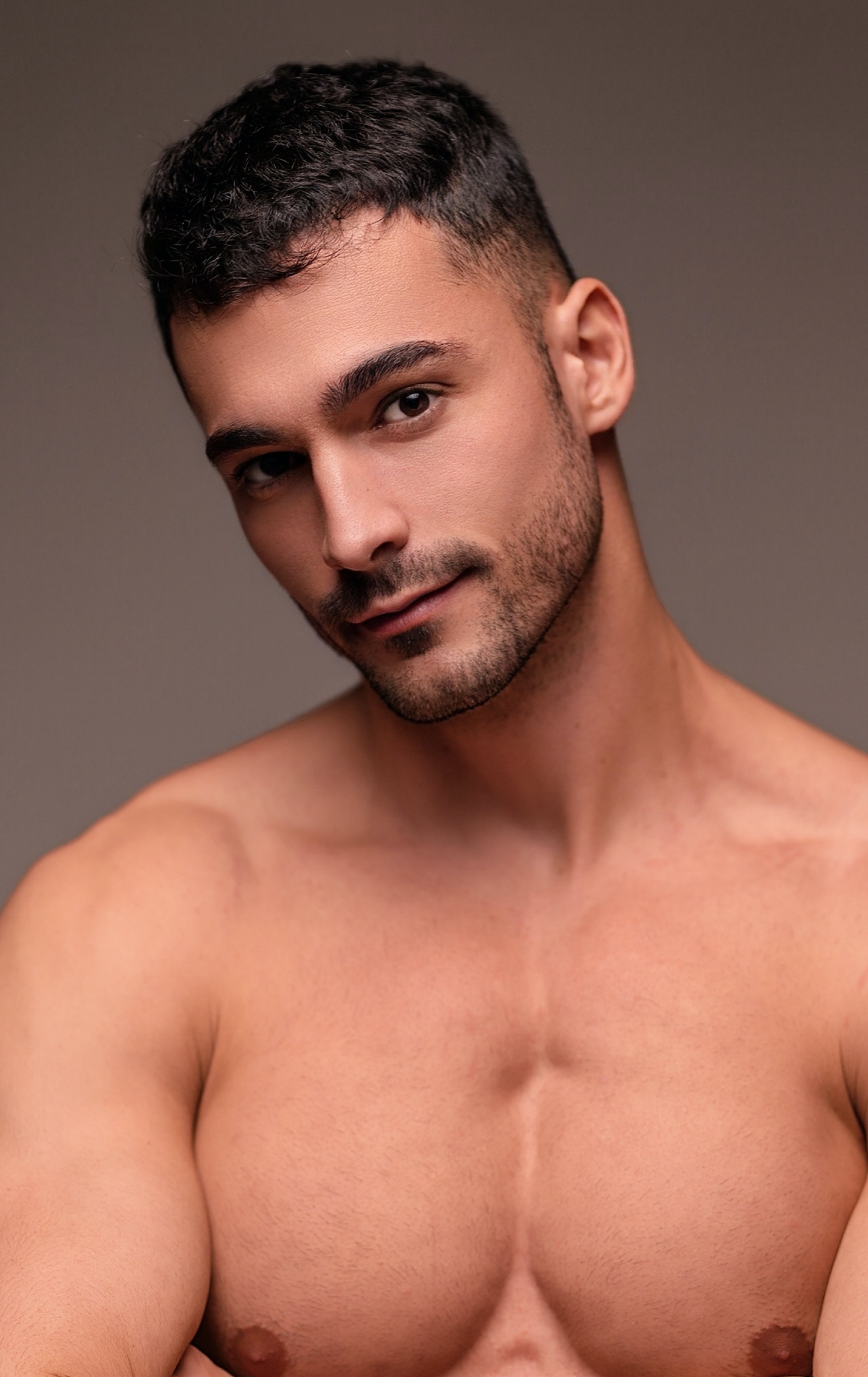 Mister RNB Lleida 2026 Victor Lopez Profile Headshot