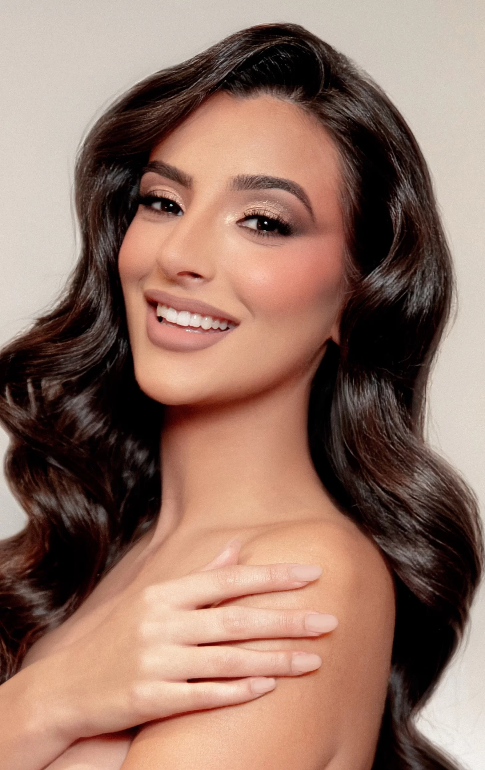 Miss RNB Las Palmas 2025 Yaneisy Bernet Profile Headshot