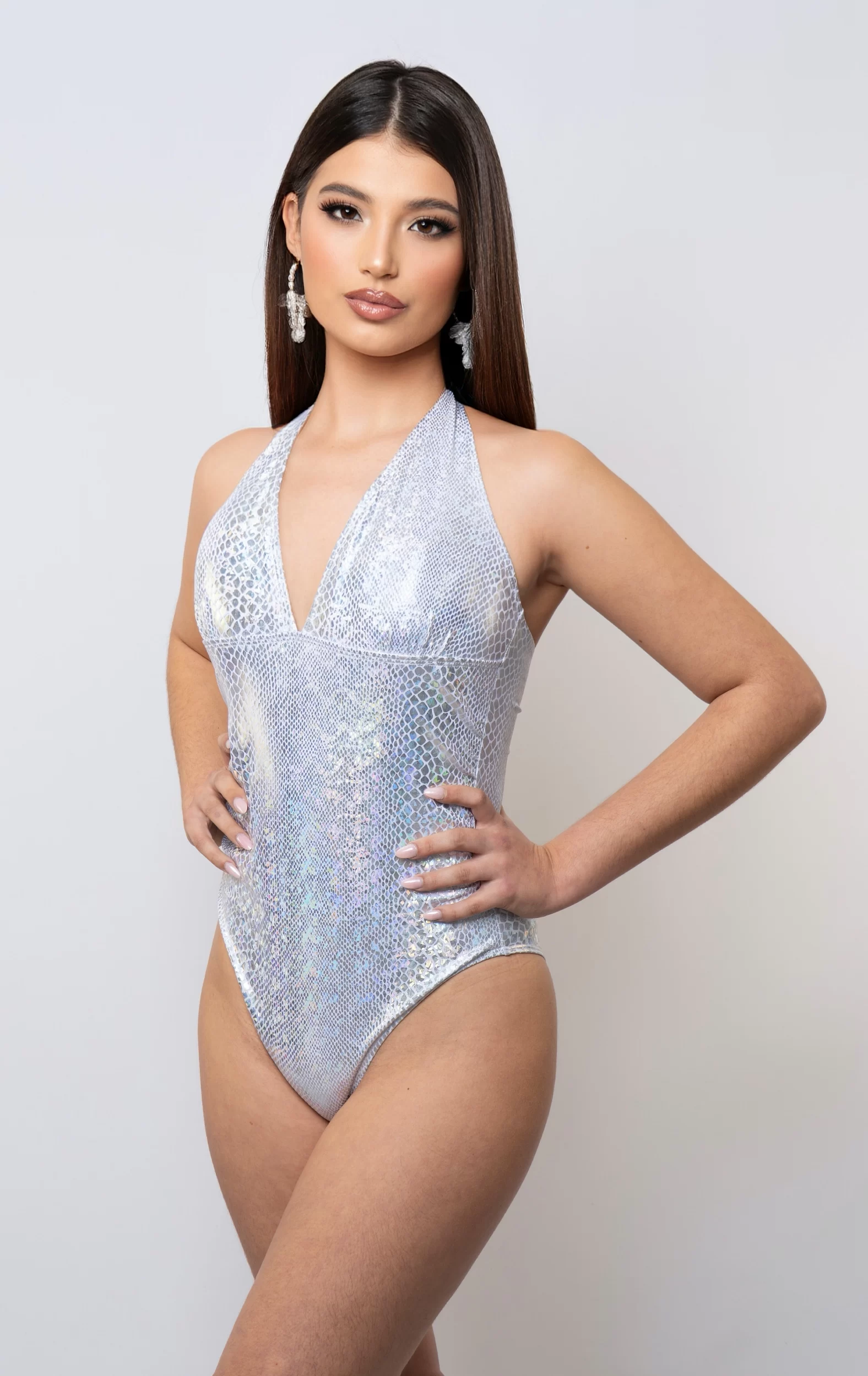 Miss RNB Lugo 2026 Veronica Fuentes Profile Half Body Shot