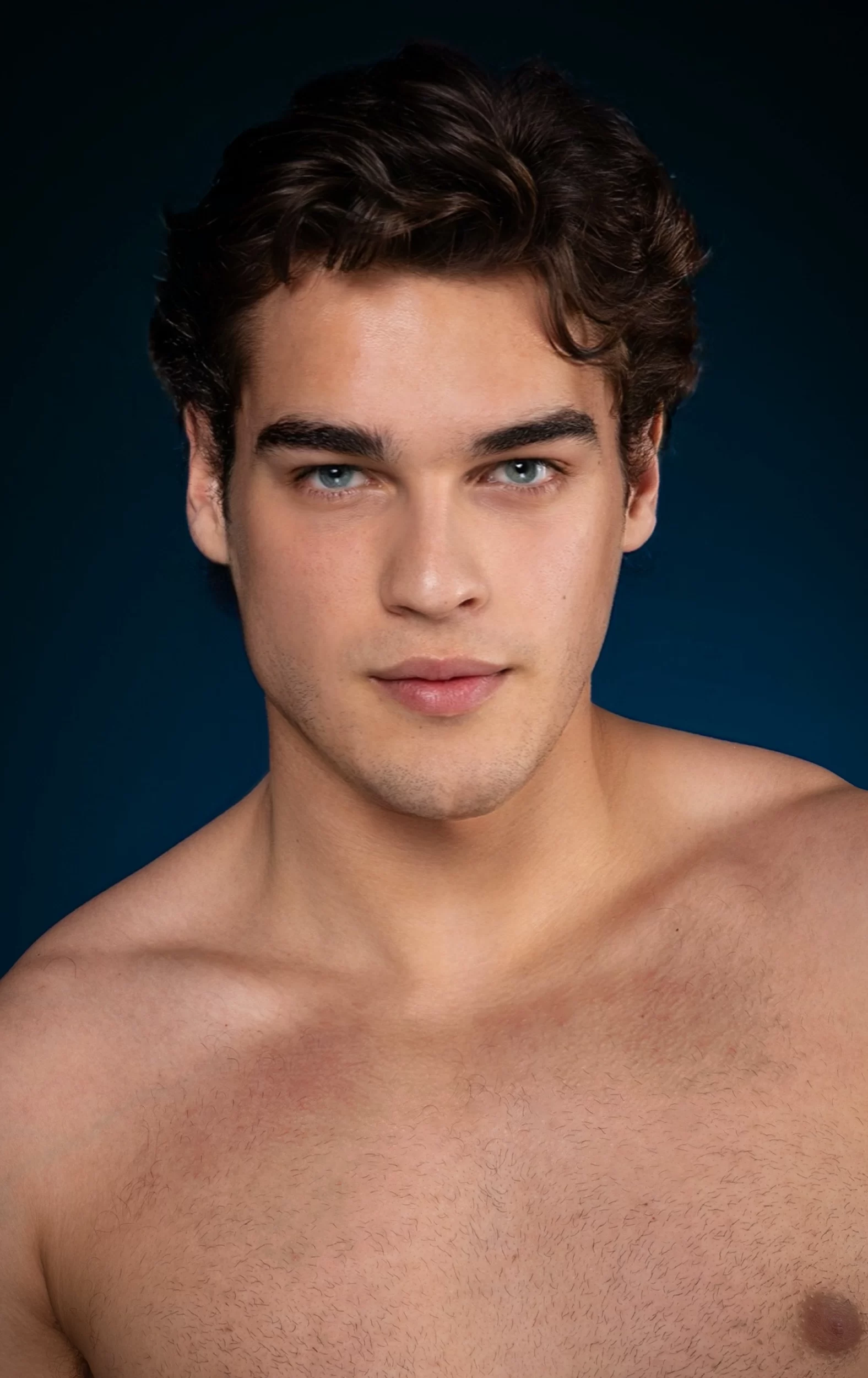 Mister RNB Asturias 2026 Hugo Prendes Profile Headshot