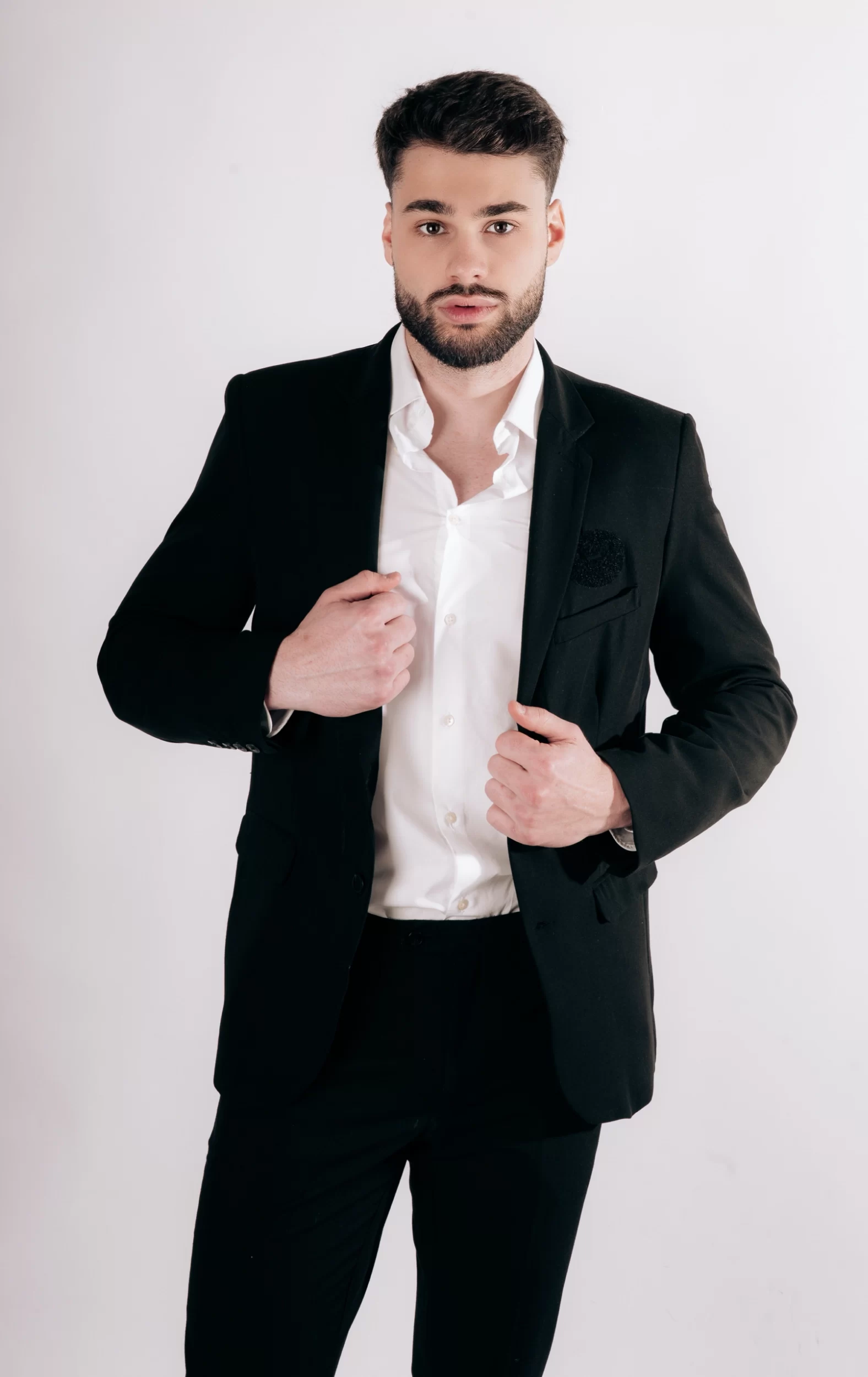 Mister RNB Leon 2026 Sergio Lopez Profile 3 Mister RNB Leon 2026 Sergio Lopez Profile 3