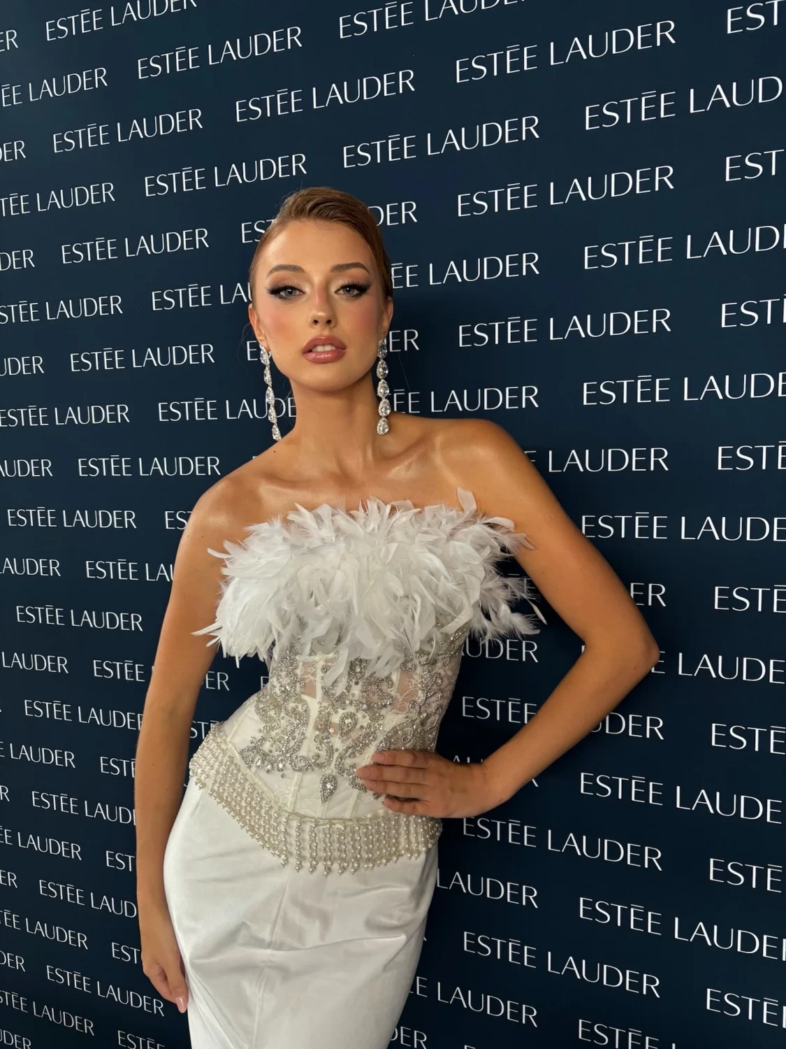 Nelly Mestre Miss RNB España 2026 Miss Supranational Spain Day 3 Official Photoshoot Evening Gown Liss Vidal 1 Estee Lauder